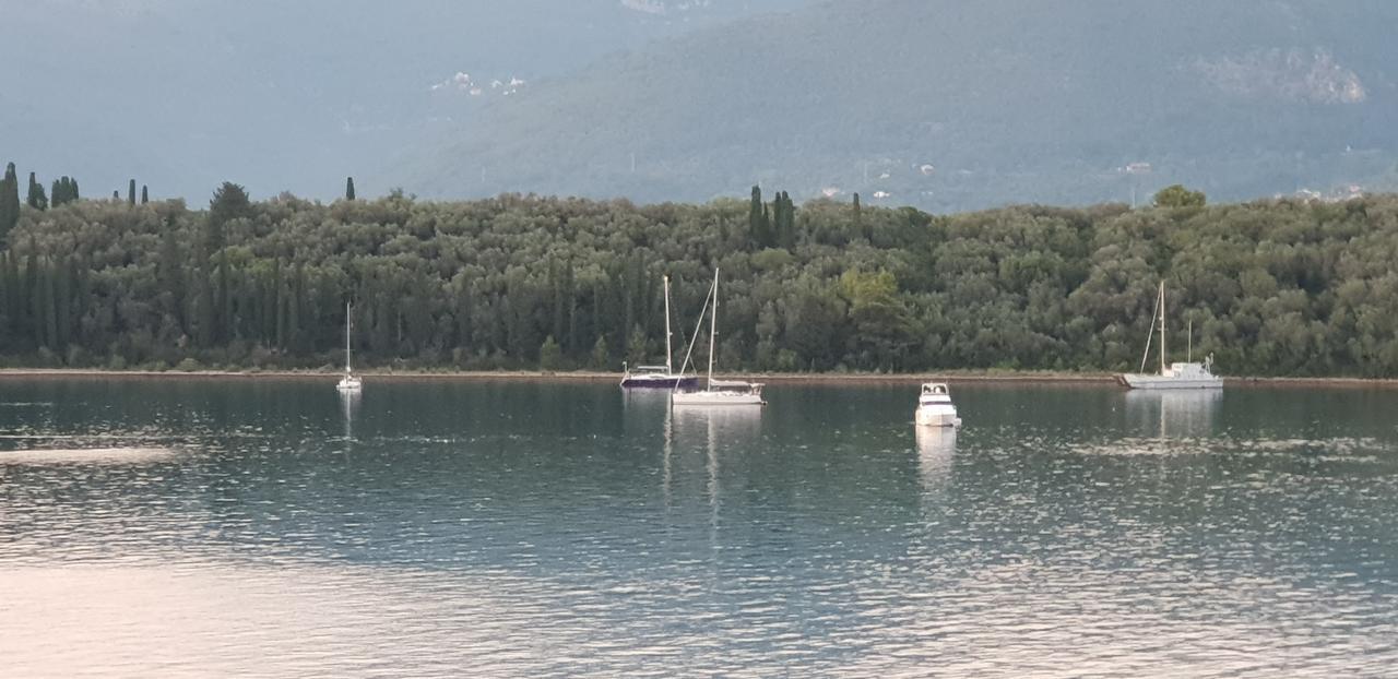 Riverside Villa Tivat Luaran gambar